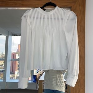 Aritzia - Babaton white pleated blouse
